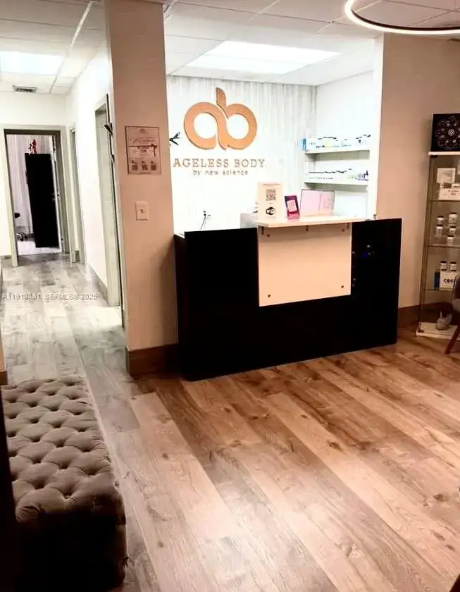 2500 E Hallandale Beach Blvd, Hallandale Beach FL 33009 photo 2