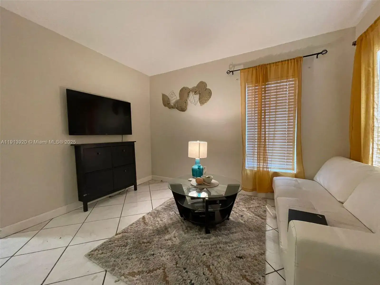 55 NW 69th St, Miami FL 33150 photo 2