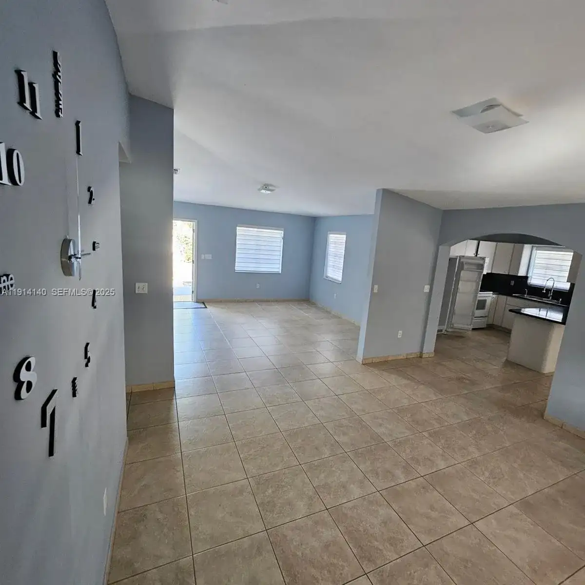 8330 SW 96th PL, Miami FL 33173 photo 4
