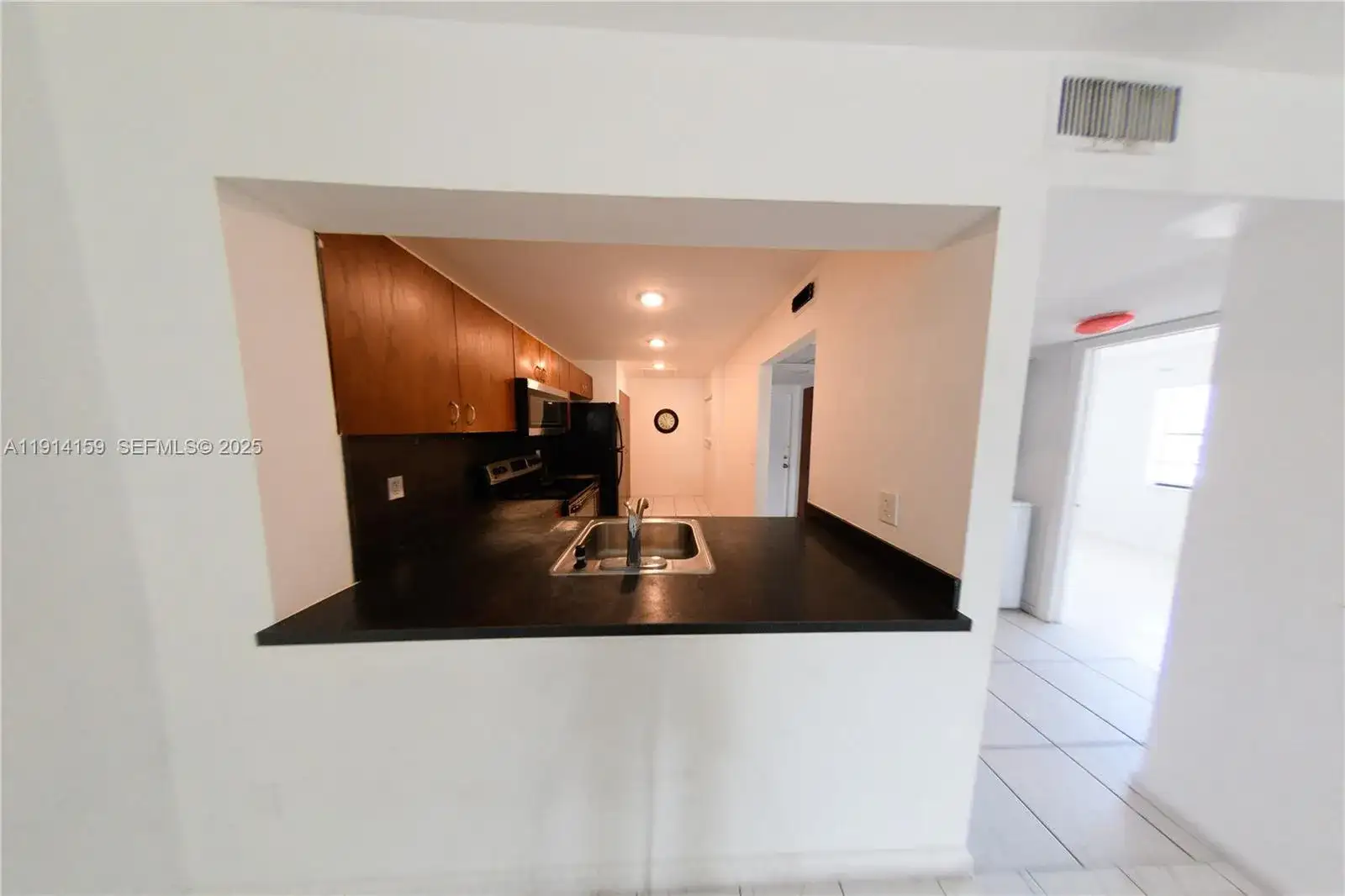 20825 NE 8th Ct # 19, Miami FL 33179 photo 4