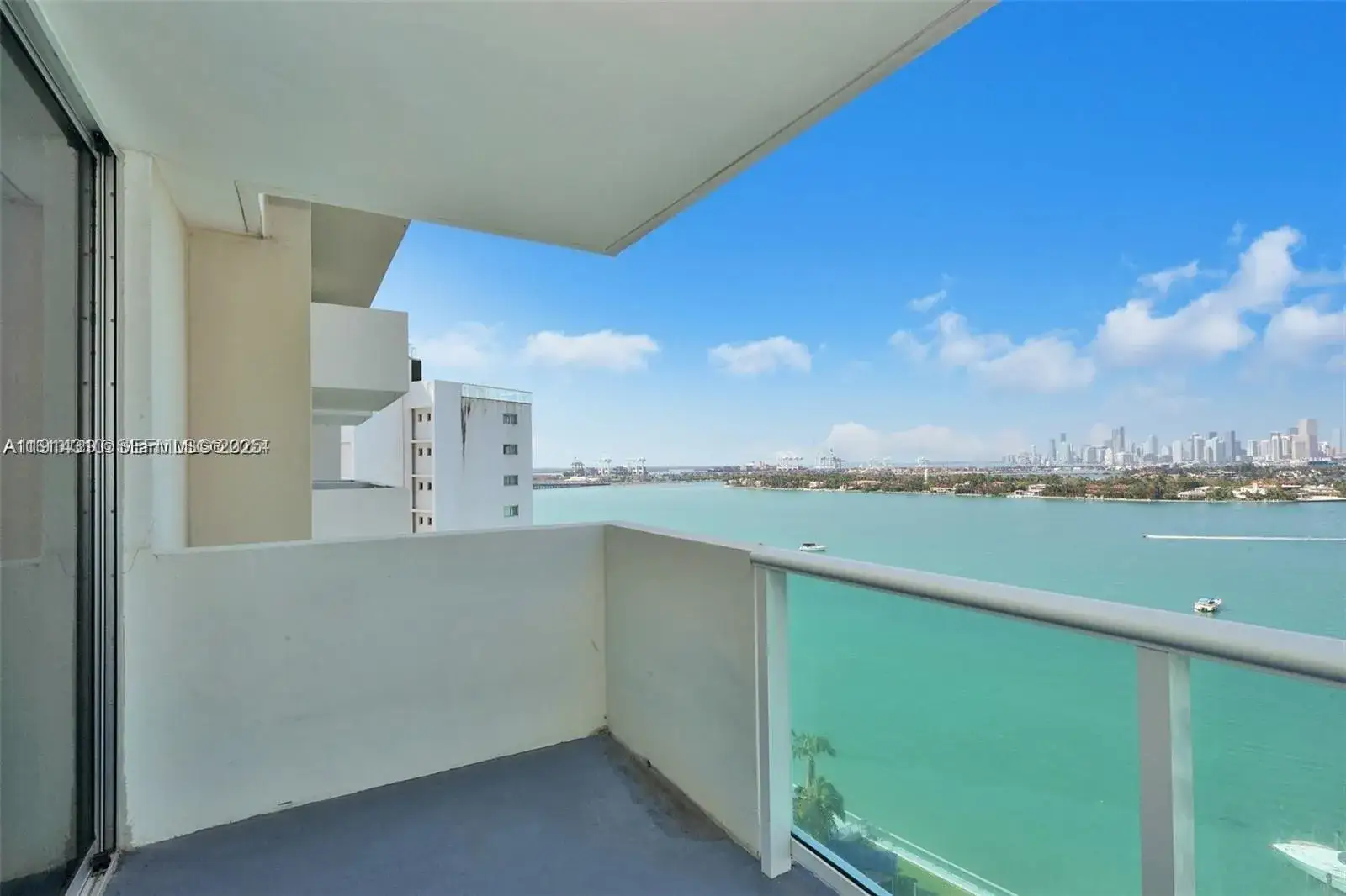 1 bedroom 1 bath Residential for sale at 1200 West Ave # 1503, Miami Beach FL 33139