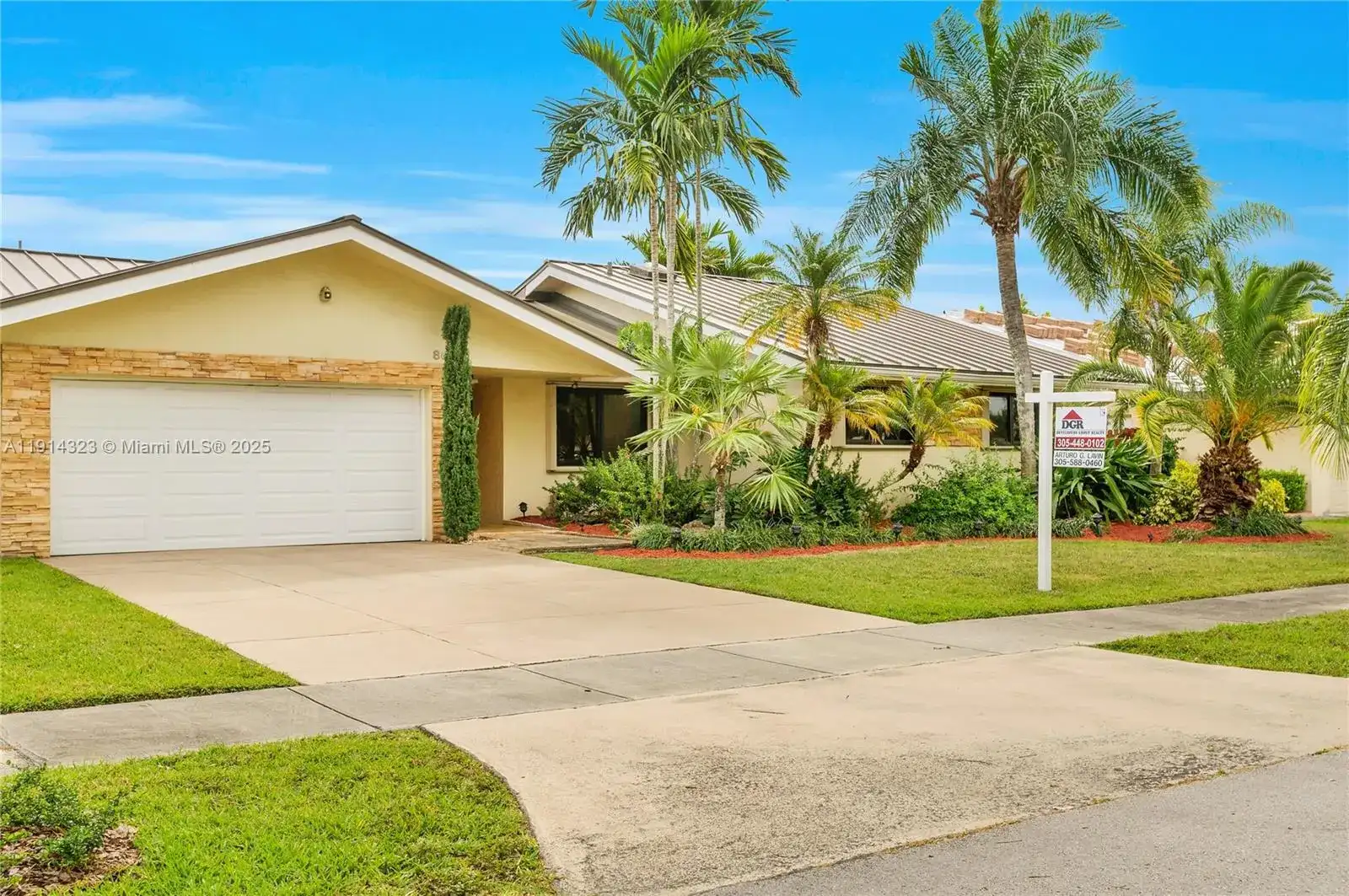 8035 SW 89th Ct, Miami FL 33173 photo 2