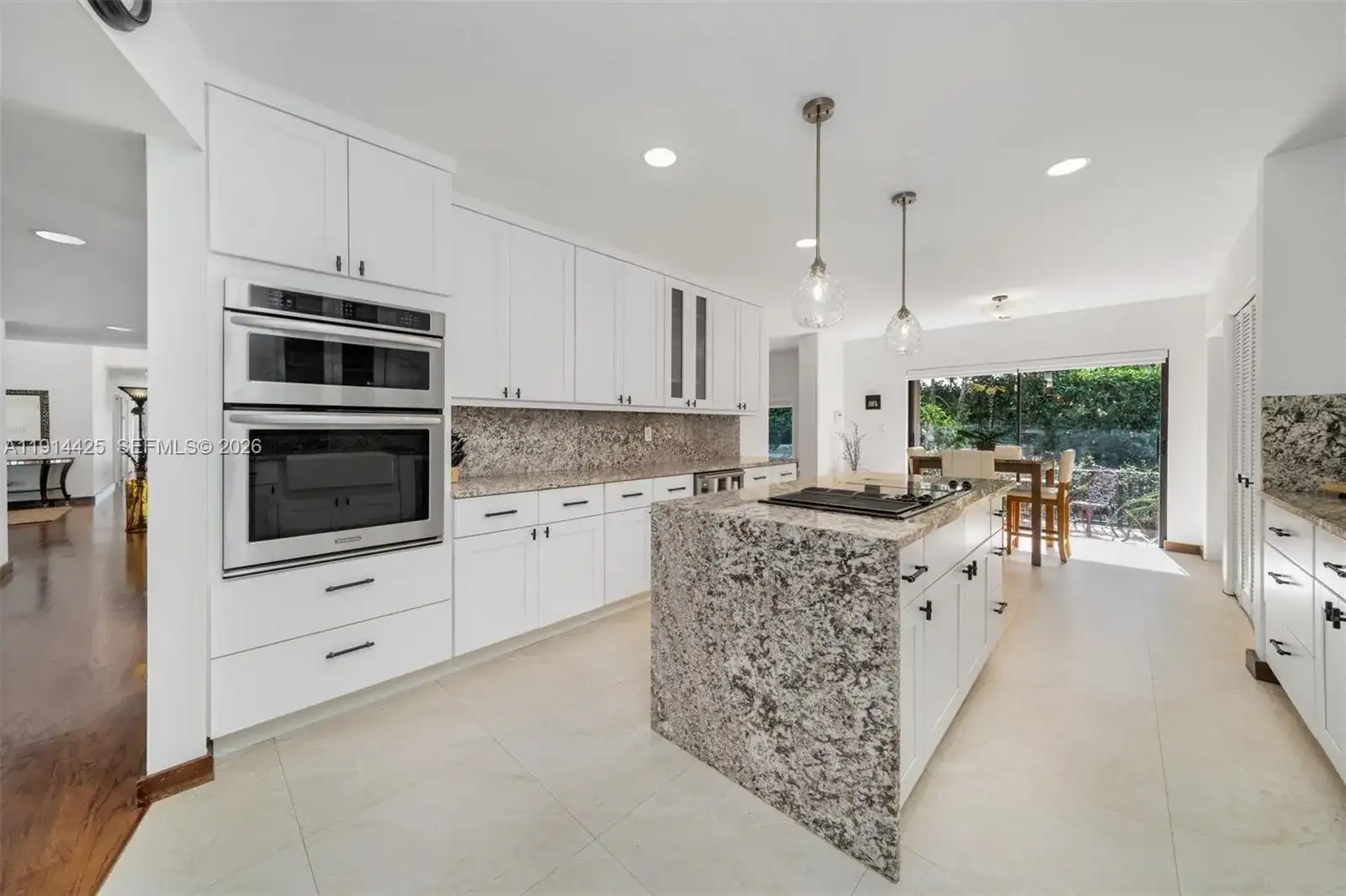 10645 SW 89th Ct, Miami FL 33176 photo 5