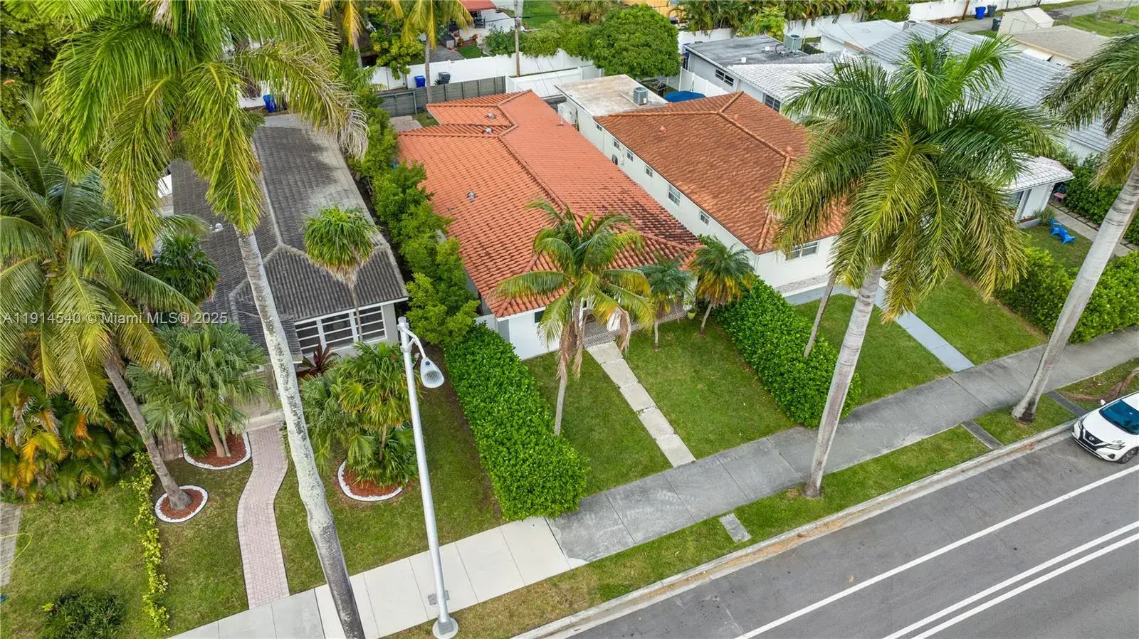 1443 Hollywood Blvd, Hollywood FL 33020
