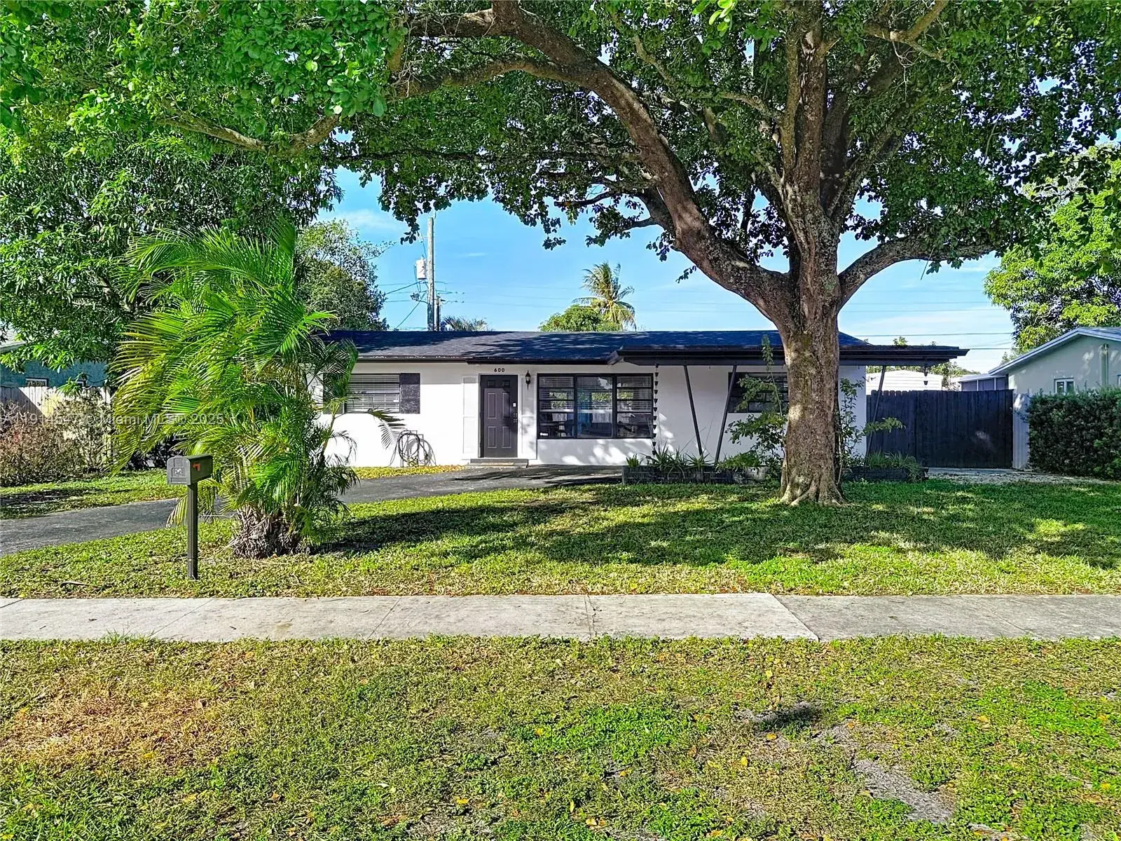 600 N 66th Ter, Hollywood FL 33024