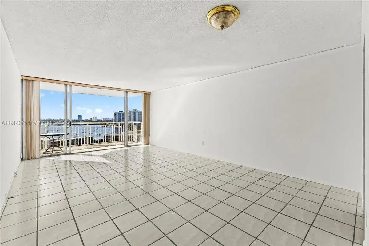 18011 BISCAYNE BLVD *BOAT SLIP* # 1603, Aventura FL 33160 photo 4