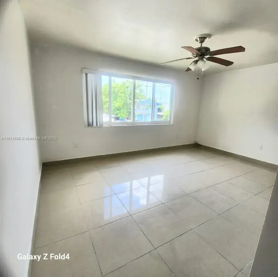 2400 NW 10th Ave # 4, Miami FL 33127