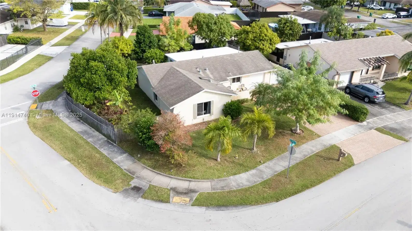 13249 SW 86th Ln, Miami FL 33183 photo 5