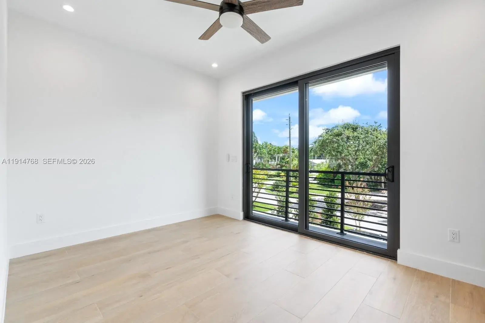 205 NE 17th Ave, Fort Lauderdale FL 33301