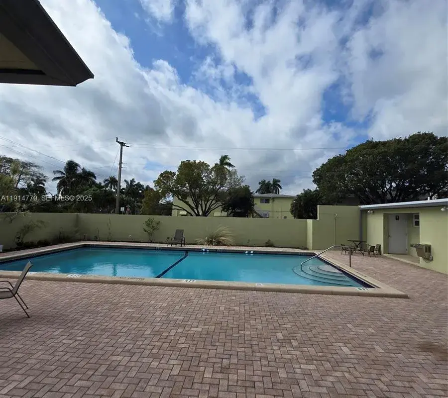 1425 Arthur St # 410B, Hollywood FL 33020