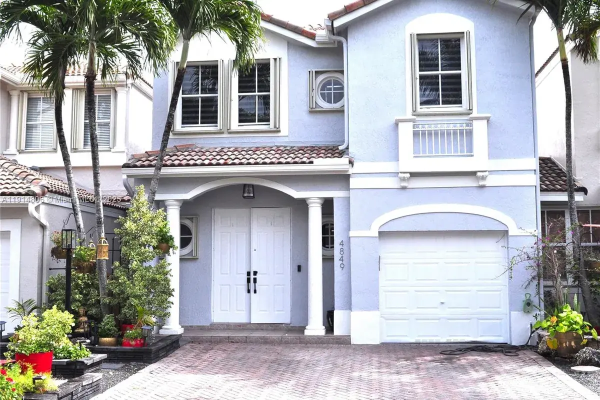 4849 NW 108th Path # 0, Doral FL 33178