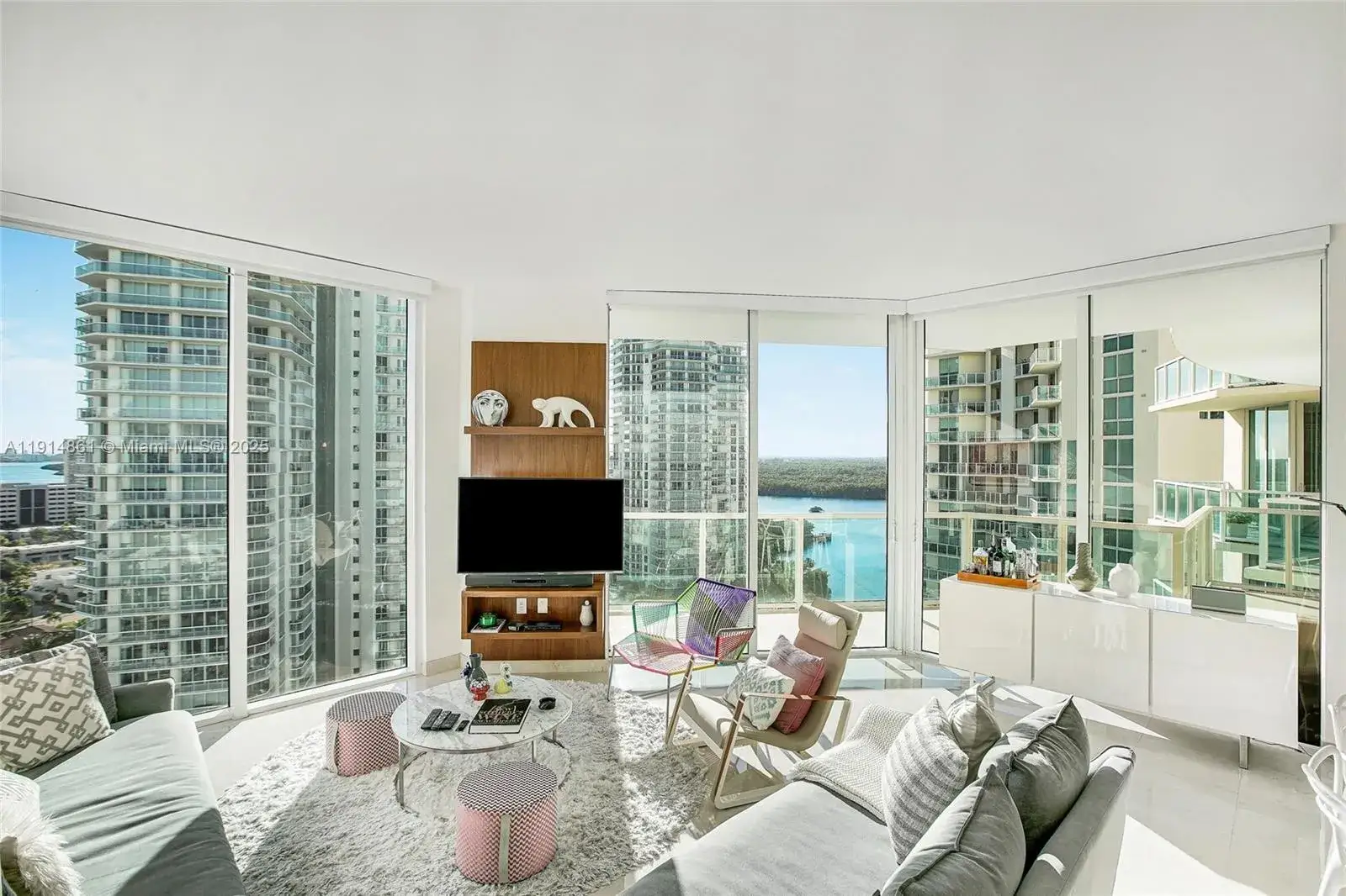 150 Sunny Isles Blvd, Sunny Isles Beach FL 33160