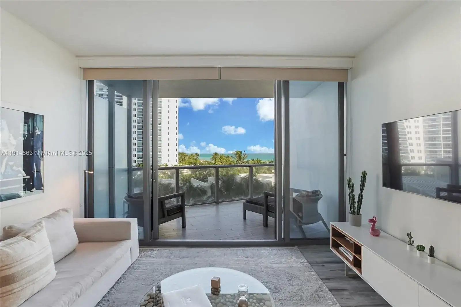 2201 Collins Ave, Miami Beach FL 33139 photo 2