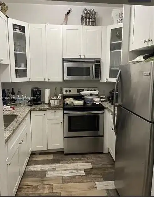 2125 NW 126th St, Miami FL 33167 photo 3