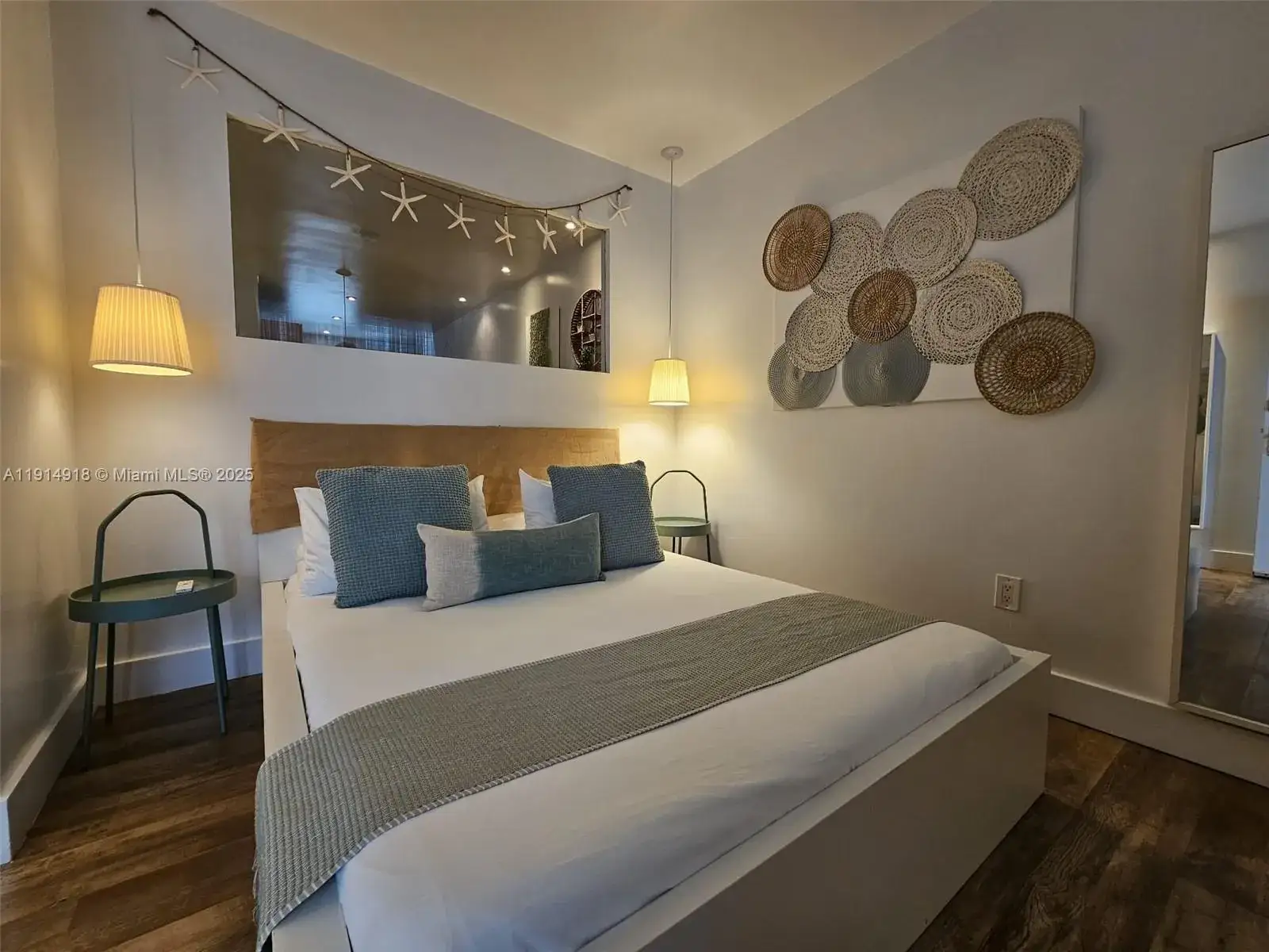 1 bath Residential for sale at 751 Collins Ave # 3, Miami Beach FL 33139