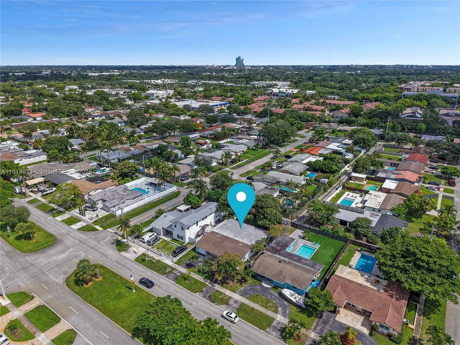 4721 W Park Rd, Hollywood FL 33021