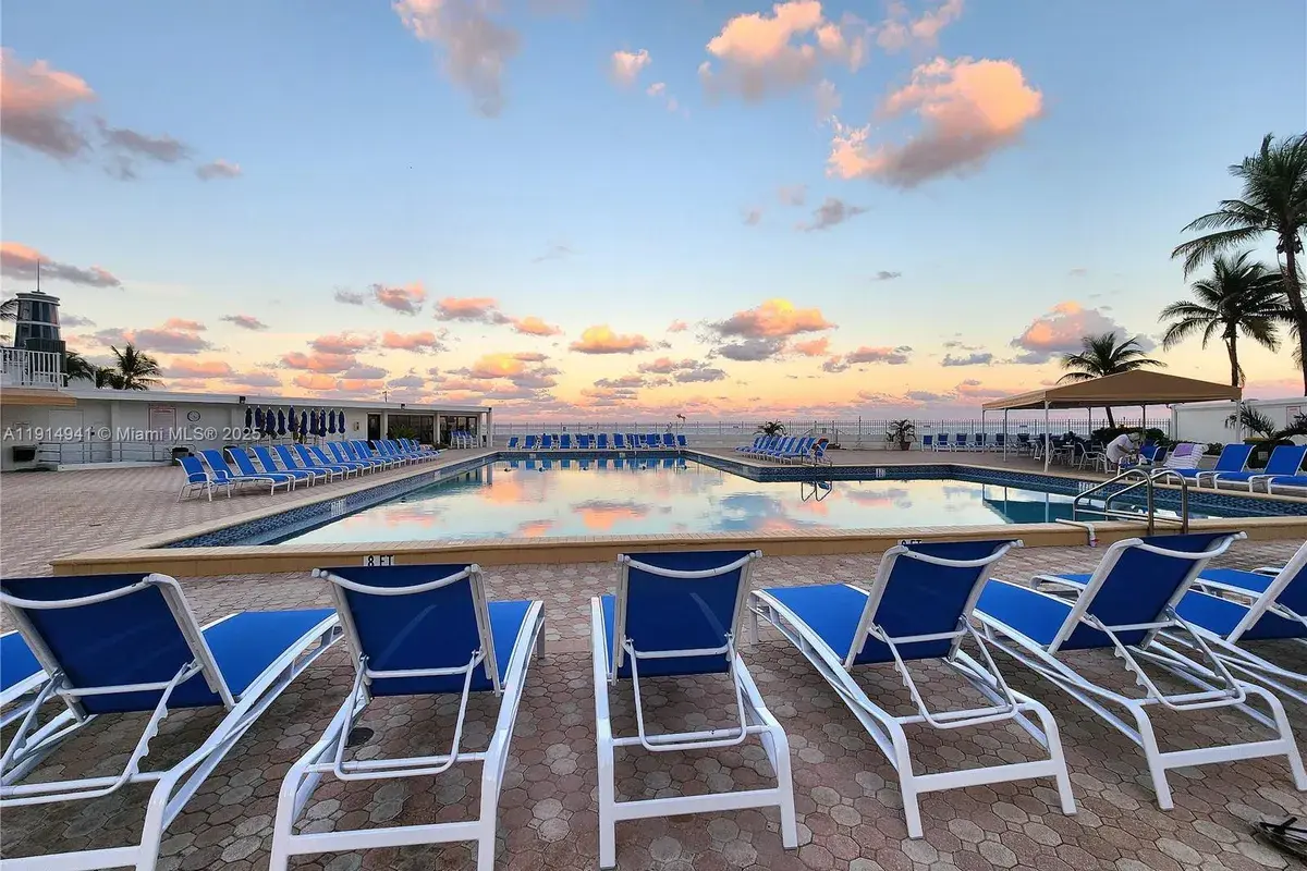 3505 S Ocean Dr # 1202, Hollywood FL 33019