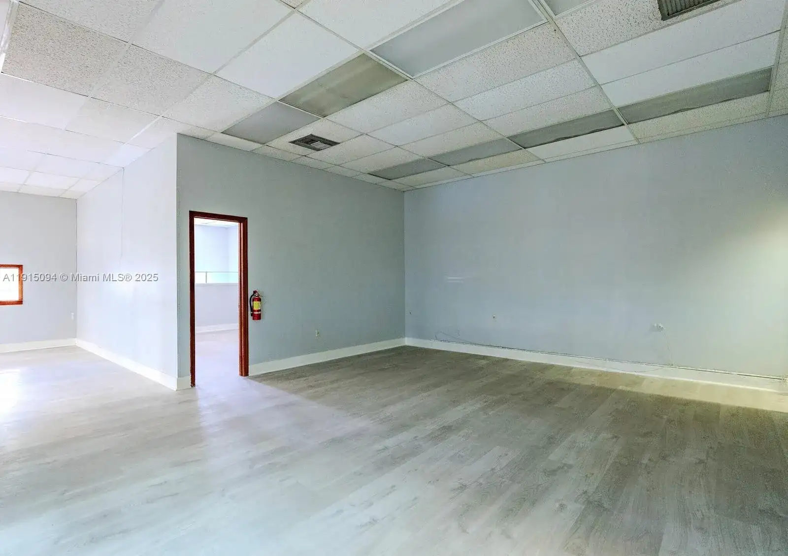 16350 NE 12th Ave, North Miami Beach FL 33162 photo 5