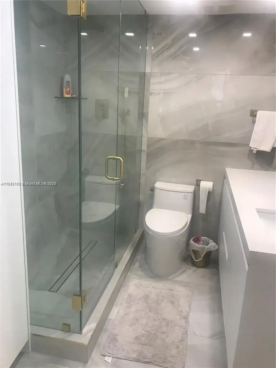 10185 Collins Ave # 516, Bal Harbour FL 33154 photo 5