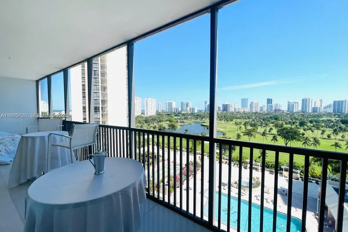 20301 W Country Club Dr # 1226, Aventura FL 33180
