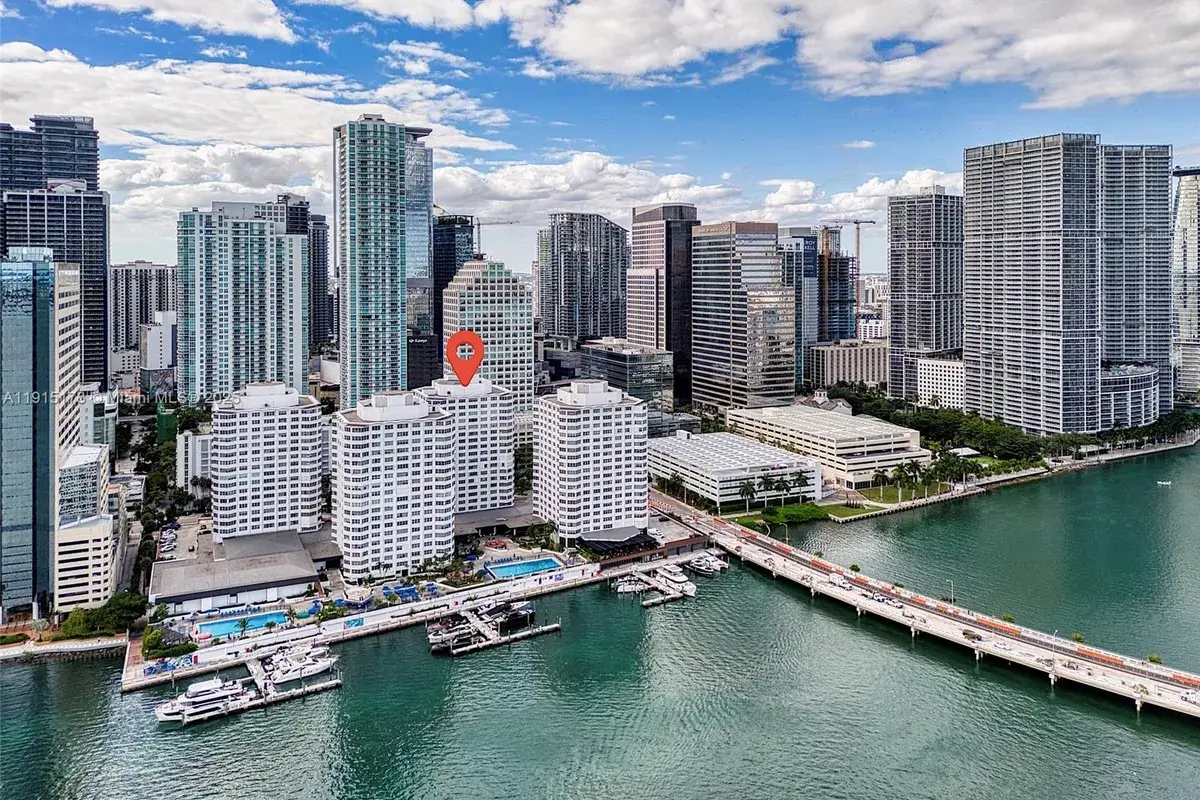 825 Brickell Bay Dr # 1942, Miami FL 33131