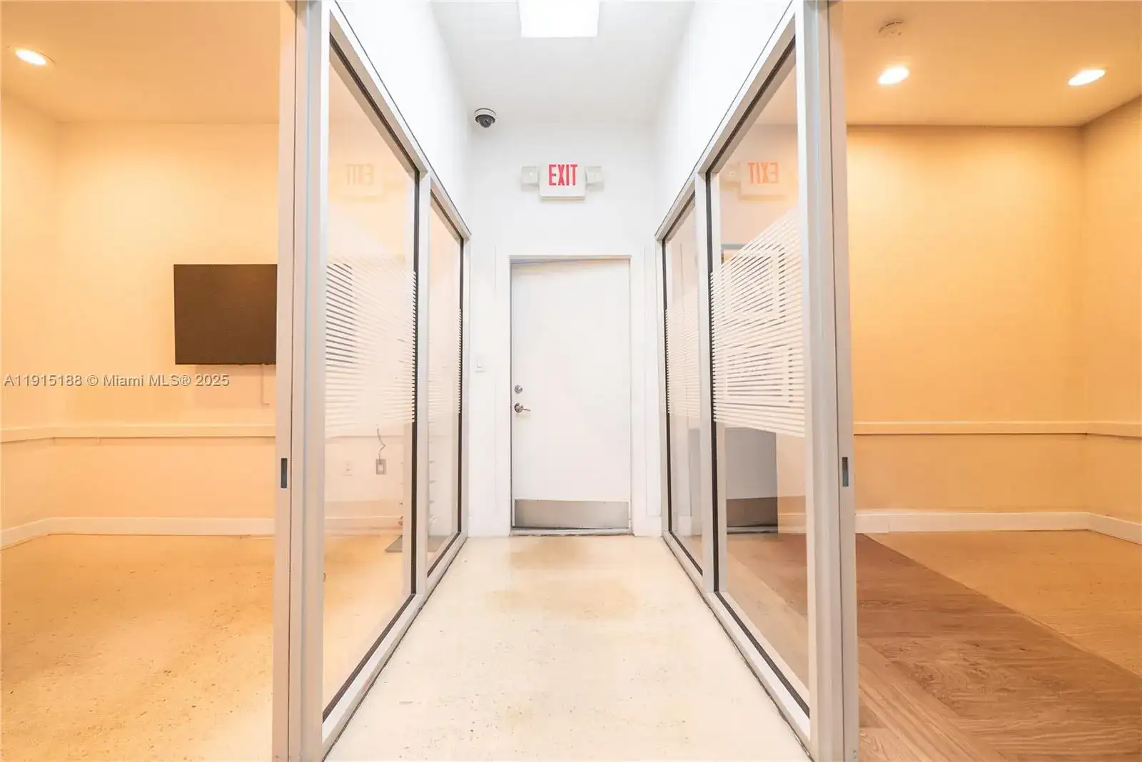 2047 NW 24th Ave, Miami FL 33142 photo 3