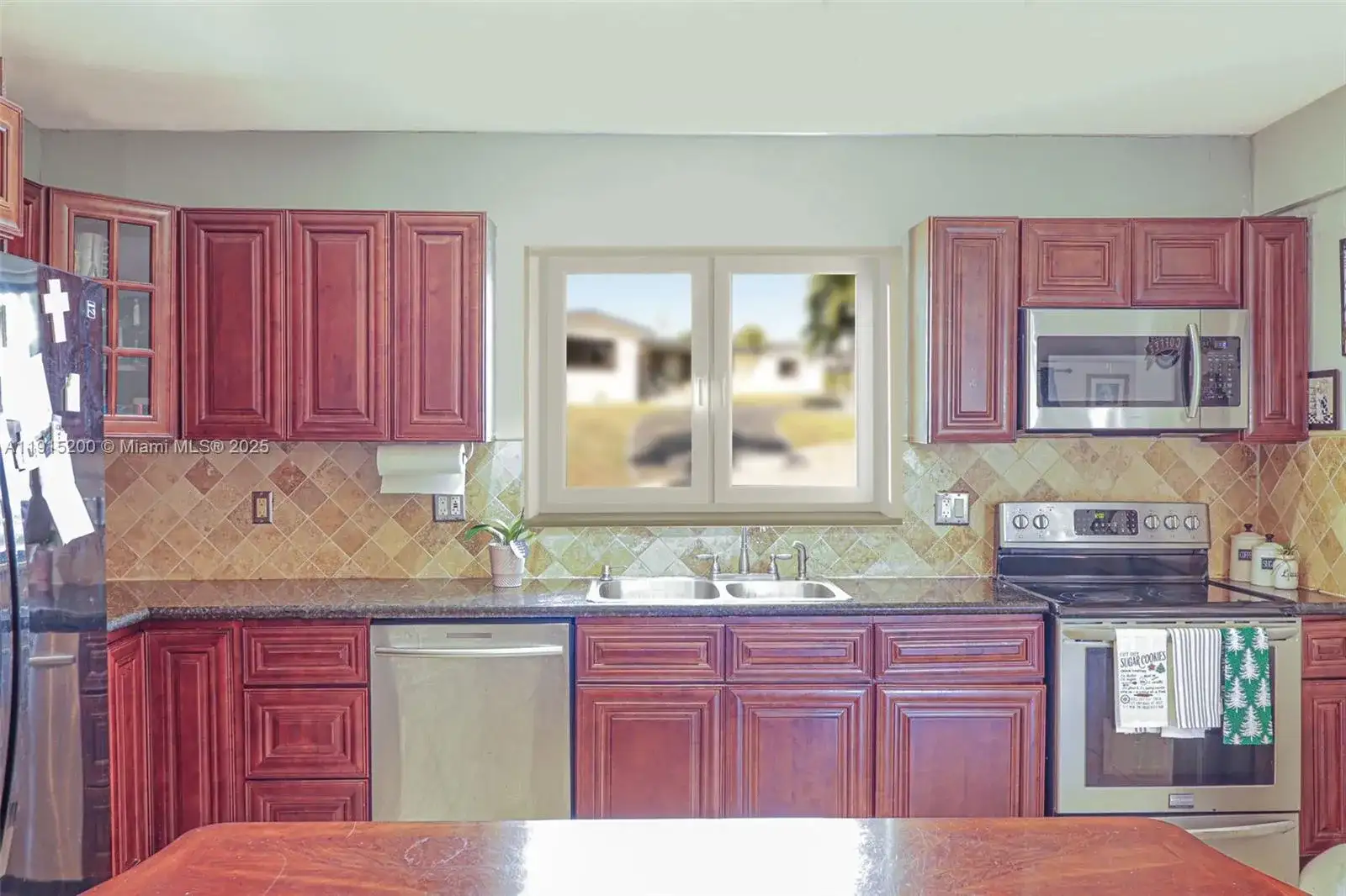7624 W 14th Ave, Hialeah FL 33014 photo 5