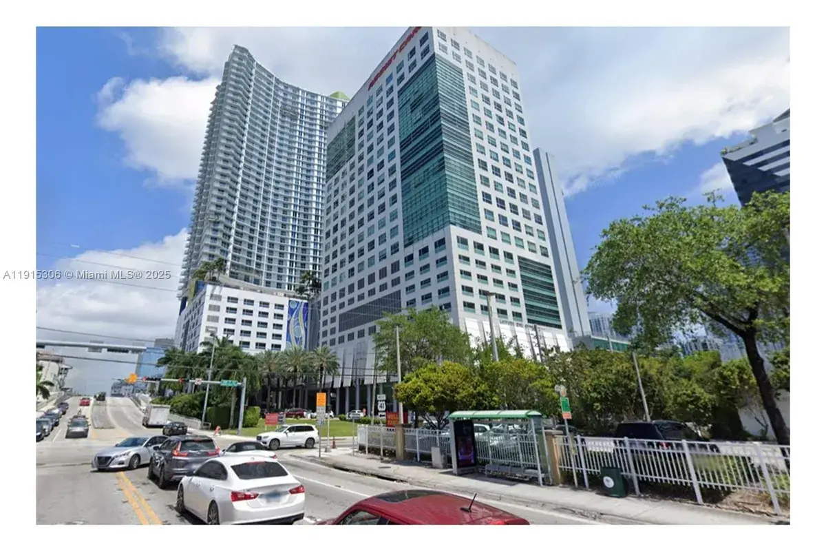 175 SW 7th St # 1910, Miami FL 33130