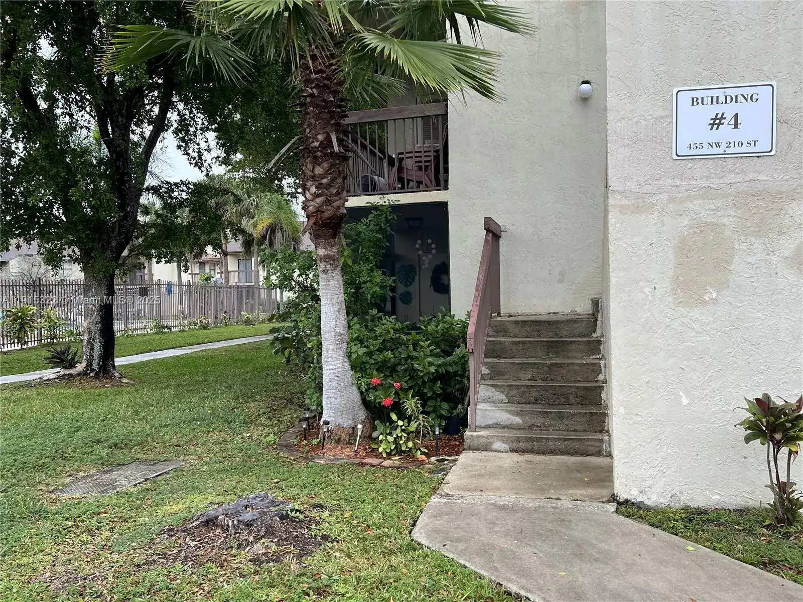 455 NW 210th St # 205, Miami Gardens FL 33169 photo 3