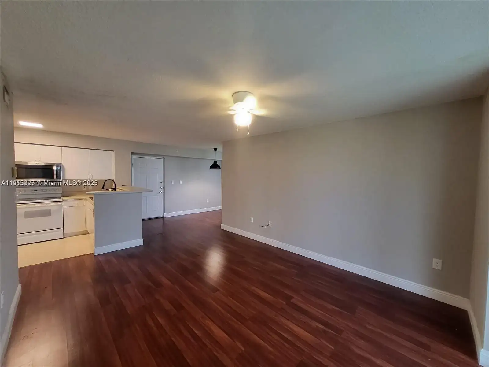 4350 NW 107th Ave # 2, Doral FL 33178 photo 3