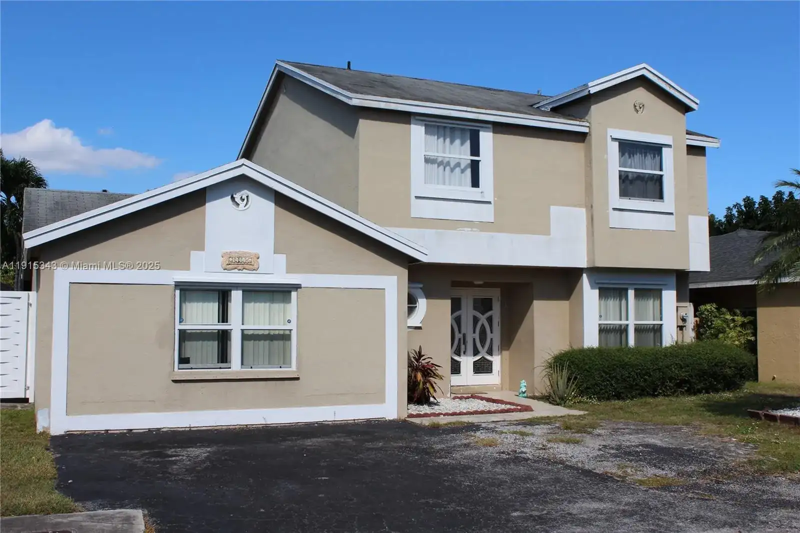 14445 SW 92nd Ter, Miami FL 33186 photo 2