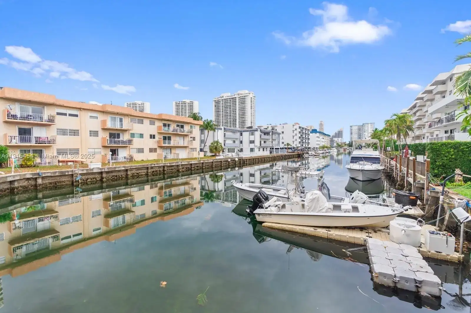 17051 NE 35th Ave # 104, North Miami Beach FL 33160 photo 2