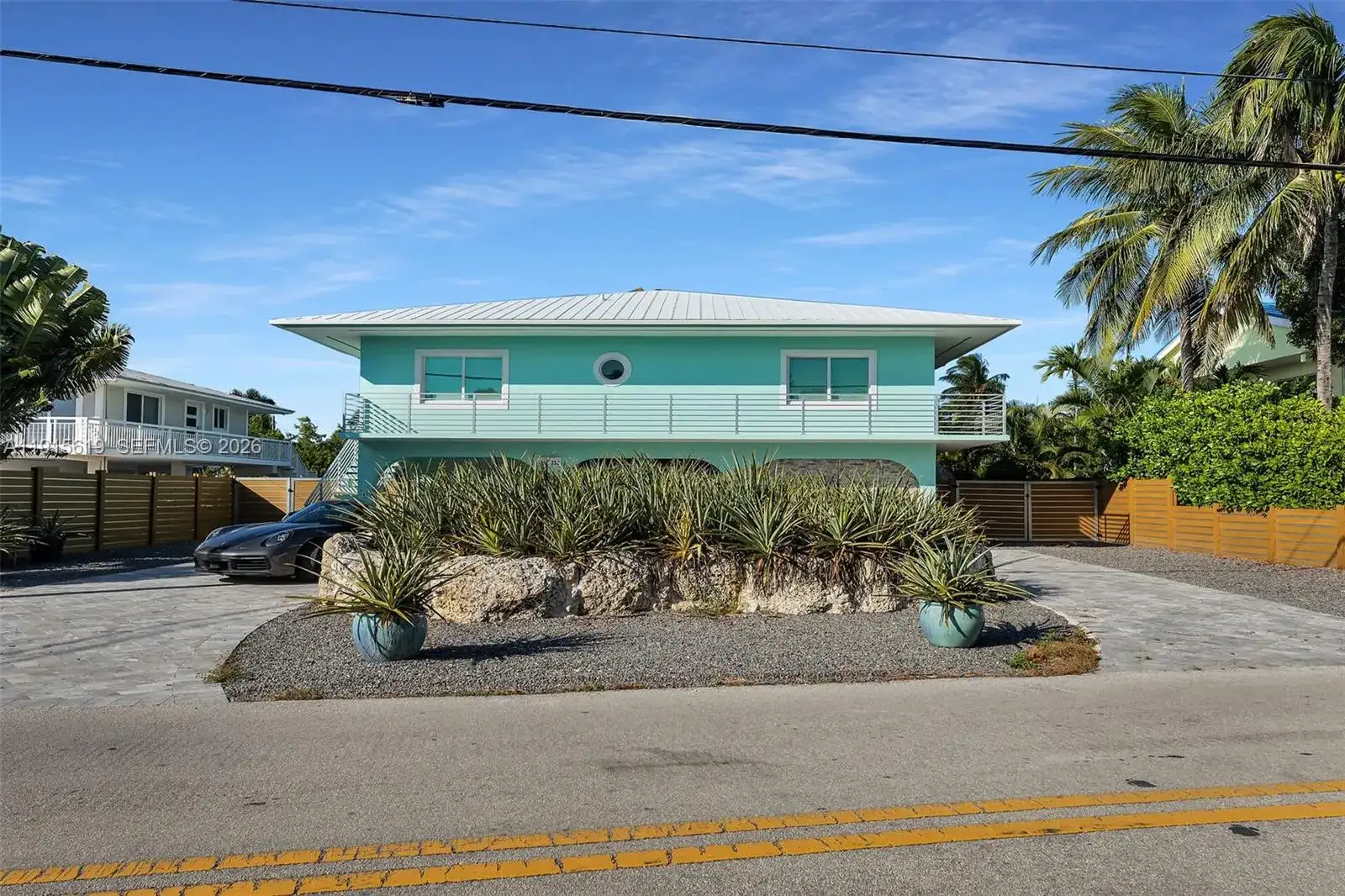 232 W Seaview Dr, Duck FL 33050 photo 2
