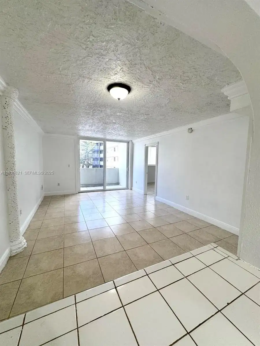 10090 NW 80th Ct # 1329, Hialeah Gardens FL 33016 photo 5