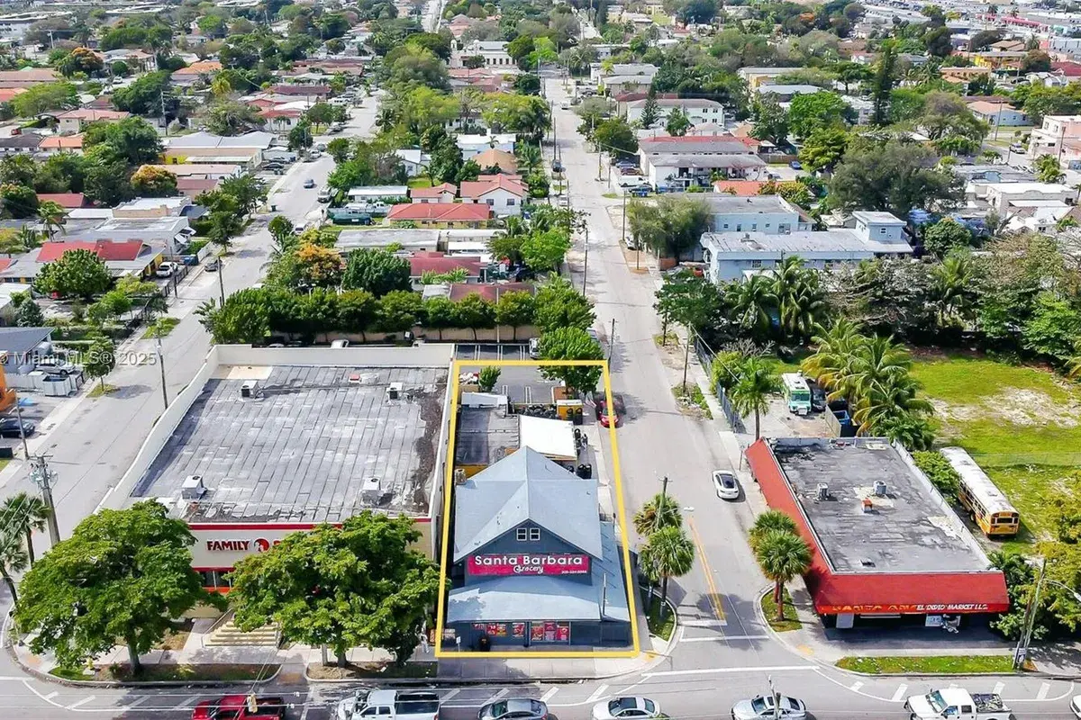1818 NW 17th Ave, Miami FL 33125