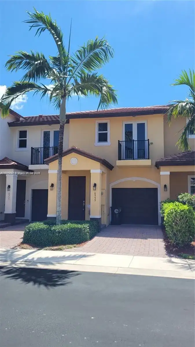 6959 Long Pine Cir # 6959, Coconut Creek FL 33073 photo 2