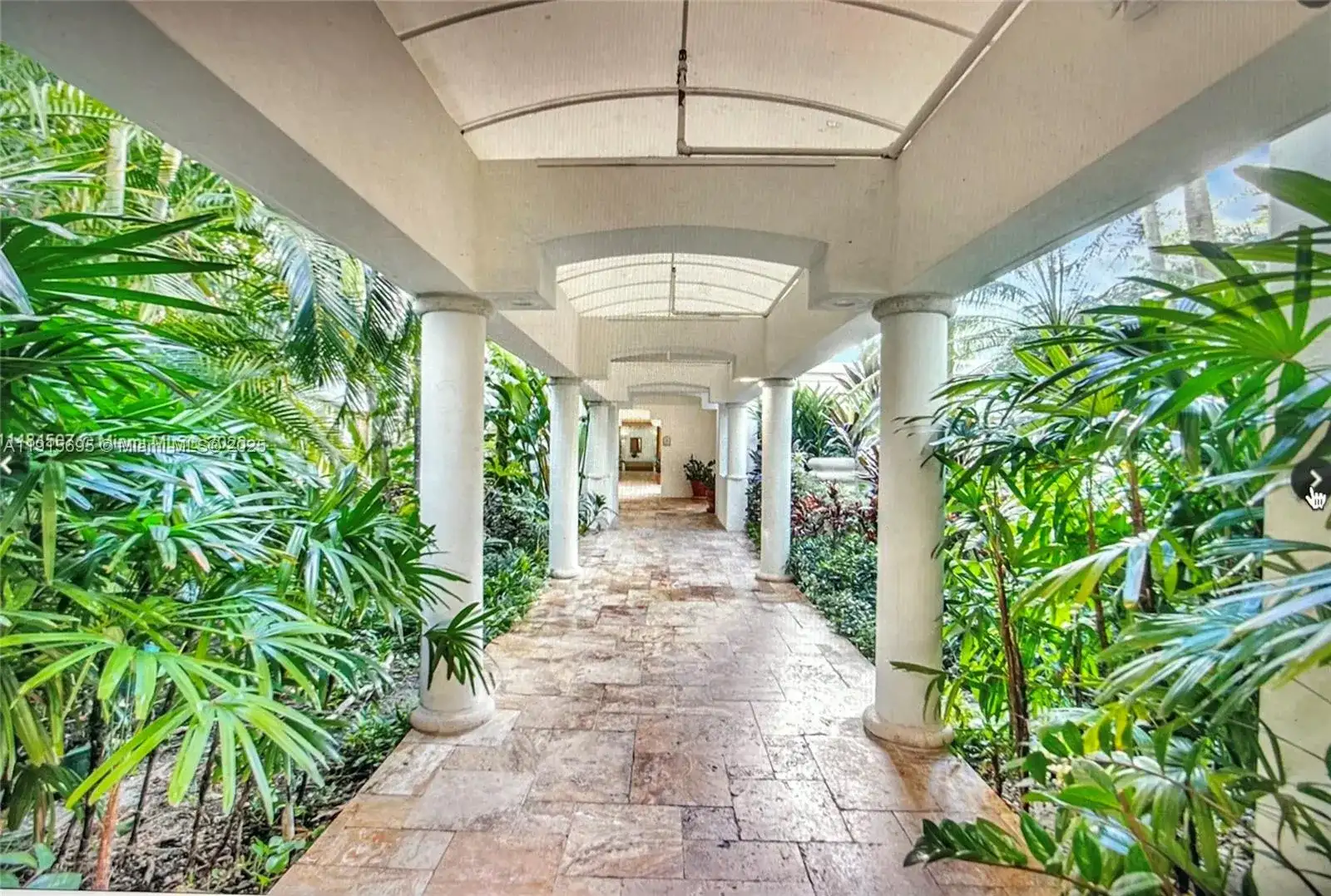 3900 Island Blvd # B308, Aventura FL 33160 photo 2