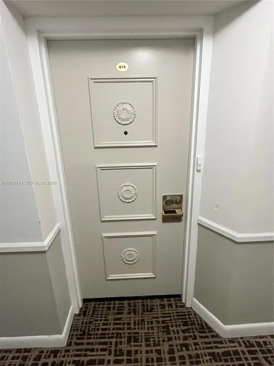300 Three Islands Blvd # 414, Hallandale Beach FL 33009