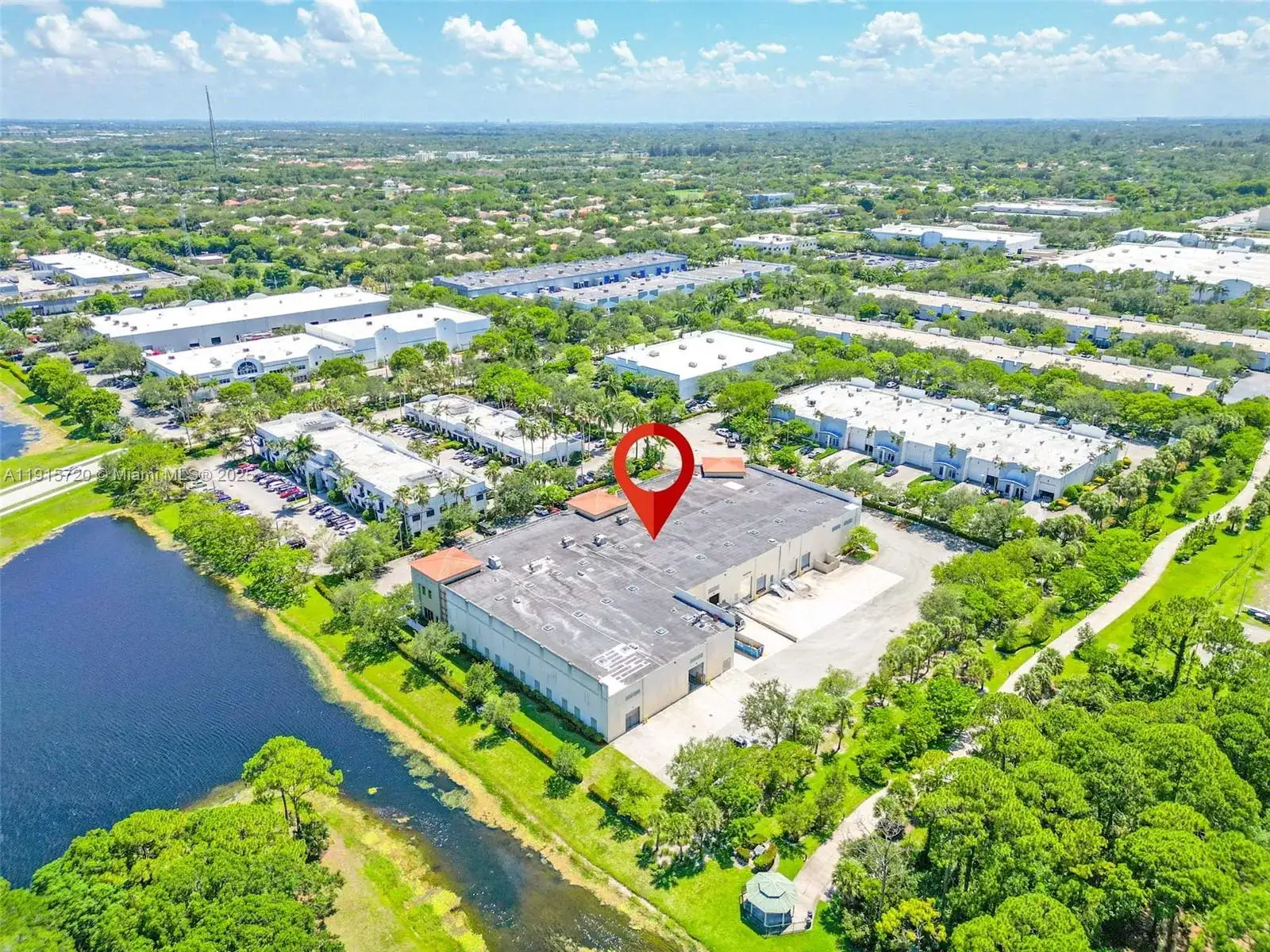 6850 Lyons Technology Cir, Coconut Creek FL 33073 photo 3
