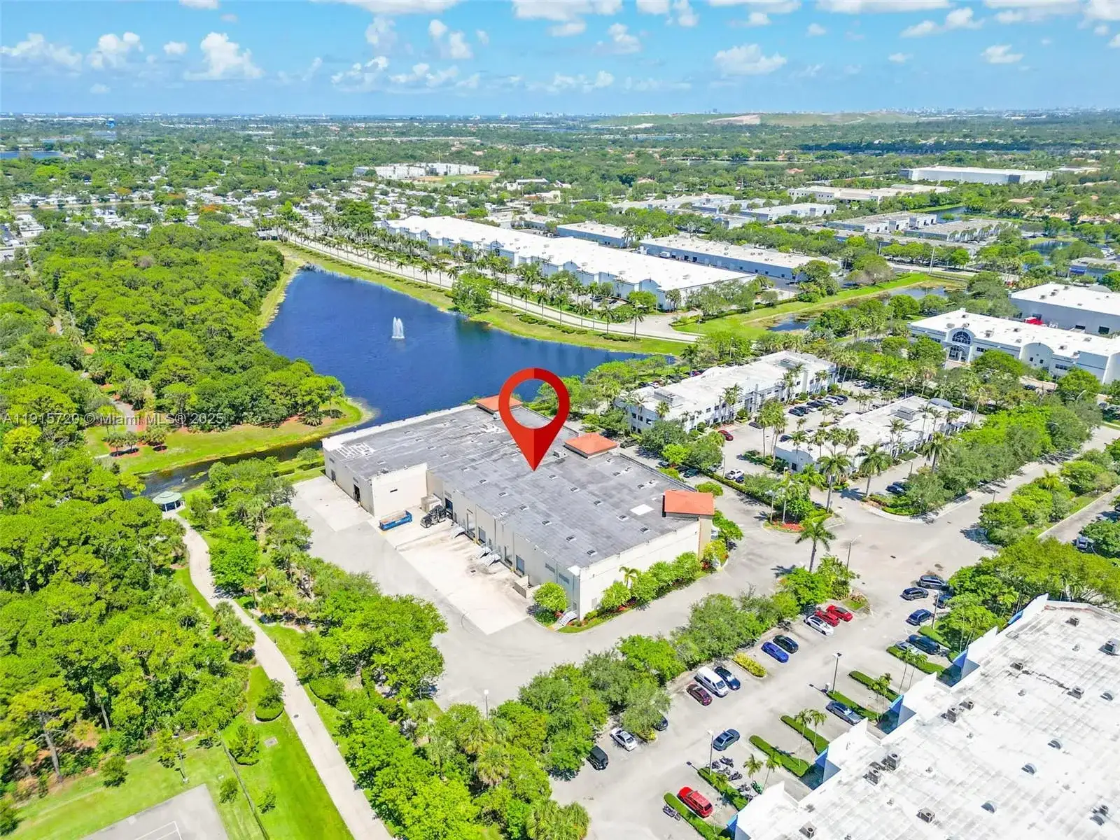 6850 Lyons Technology Cir, Coconut Creek FL 33073 photo 4