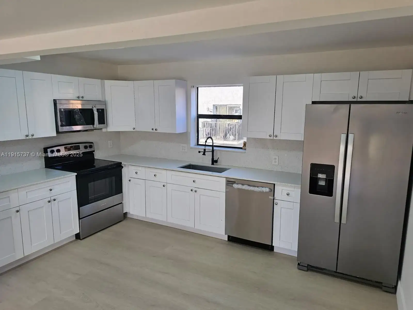 2287 W 53rd Pl # 2287, Hialeah FL 33016 photo 4