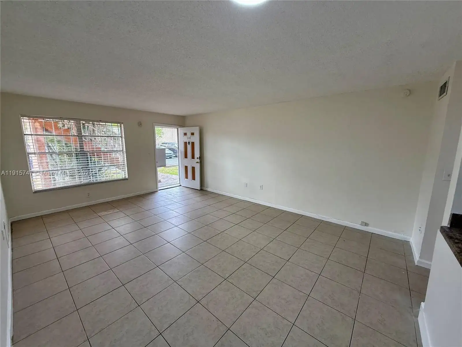 291 NW 177th St # 110, Miami Gardens FL 33169 photo 5