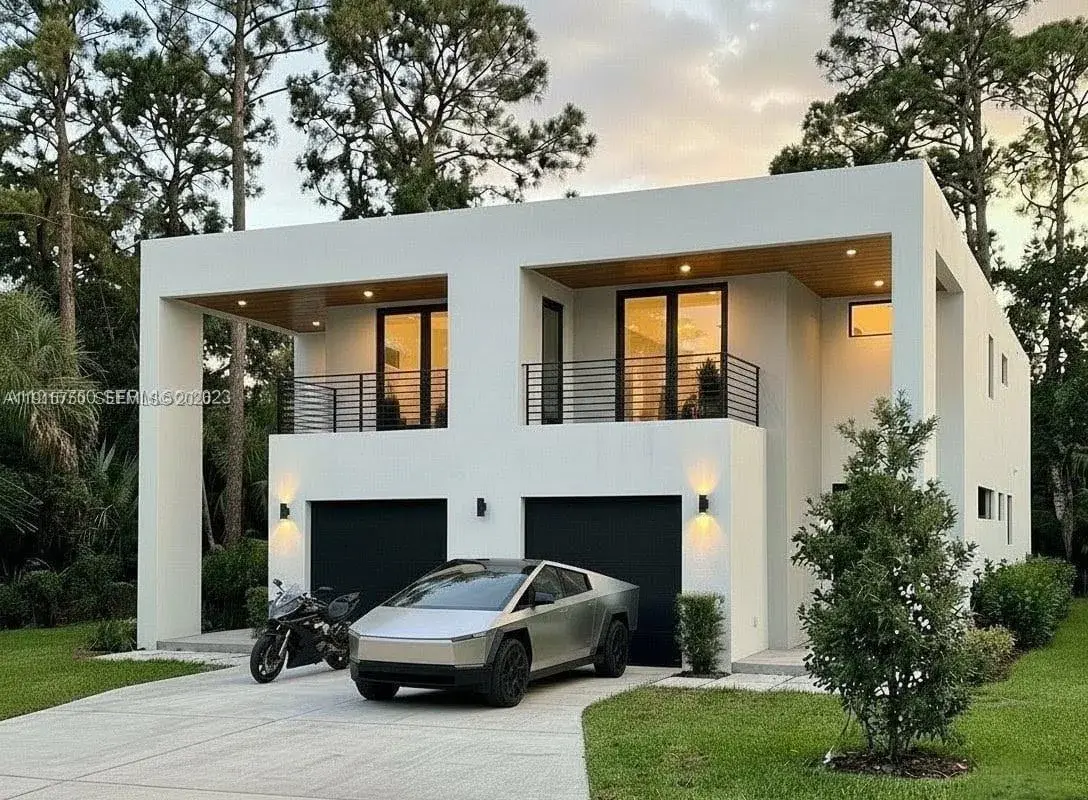 169 NE 69th St, Miami FL 33138