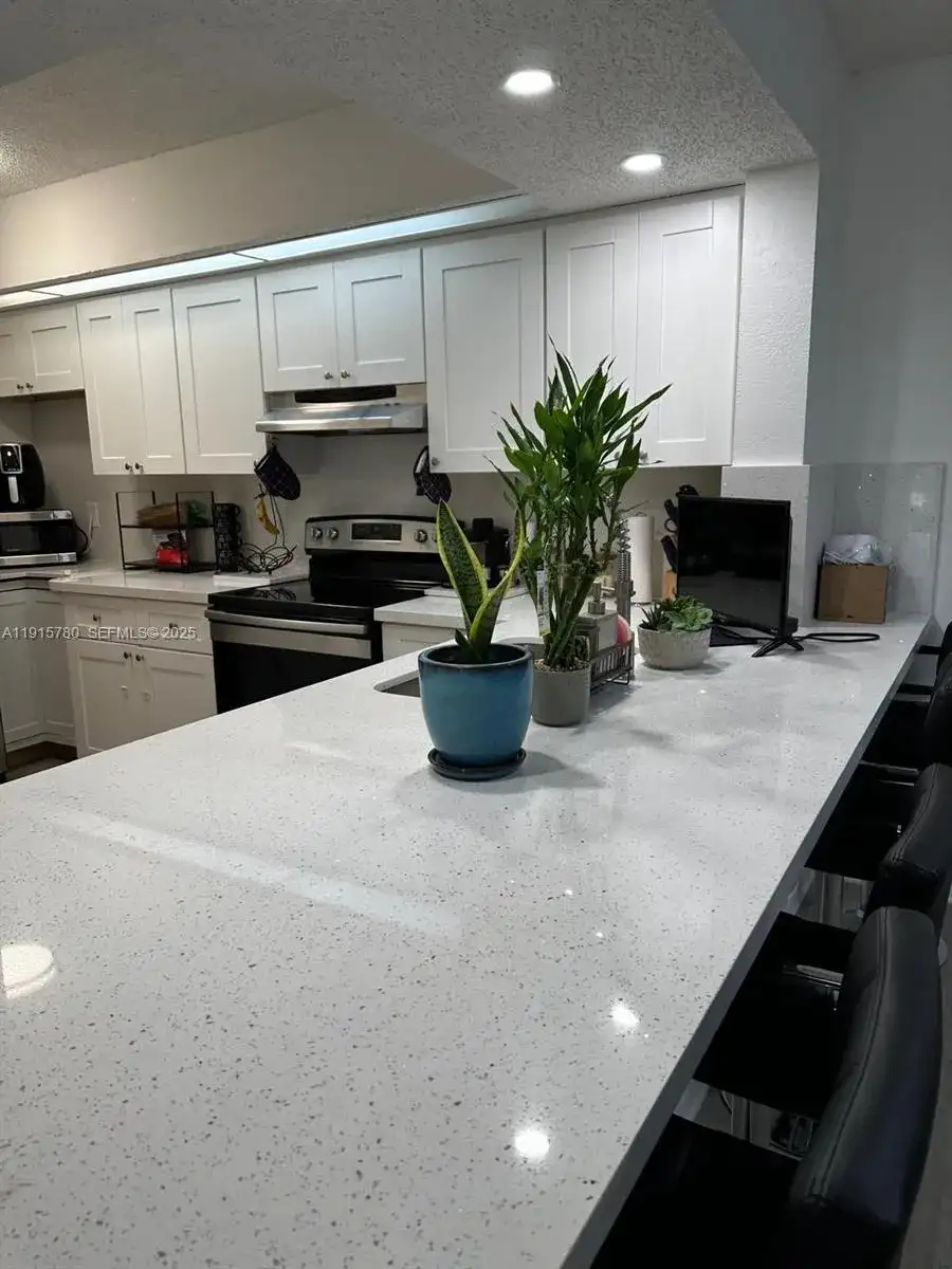 18890 NW 57th Ave # 210, Hialeah FL 33015 photo 5