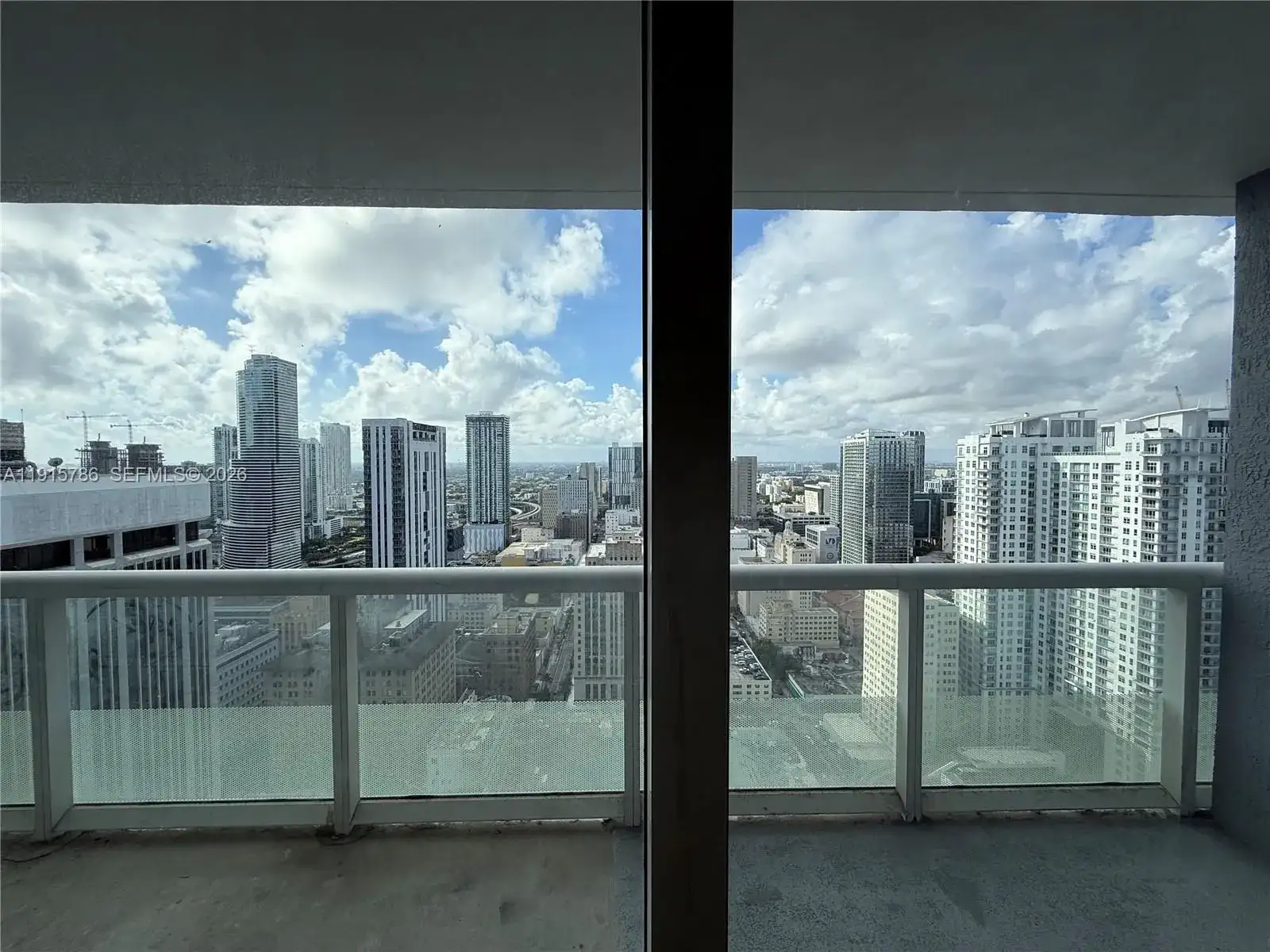 50 Biscayne Blvd # 3911, Miami FL 33132 photo 2