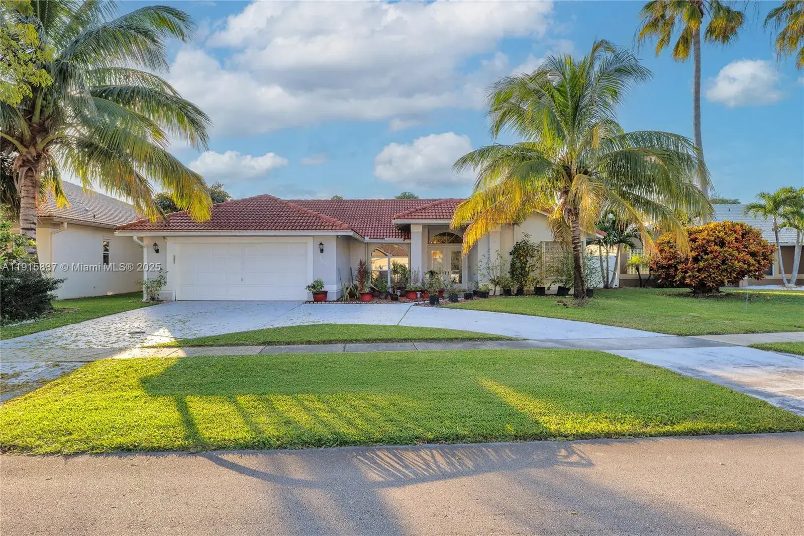 3462 Harness Cir, Wellington FL 33449