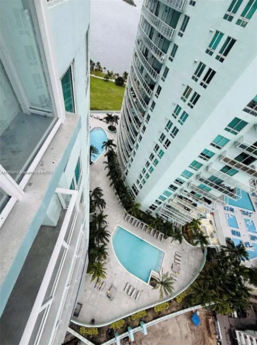 1900 N Bayshore Dr # 3811, Miami FL 33132
