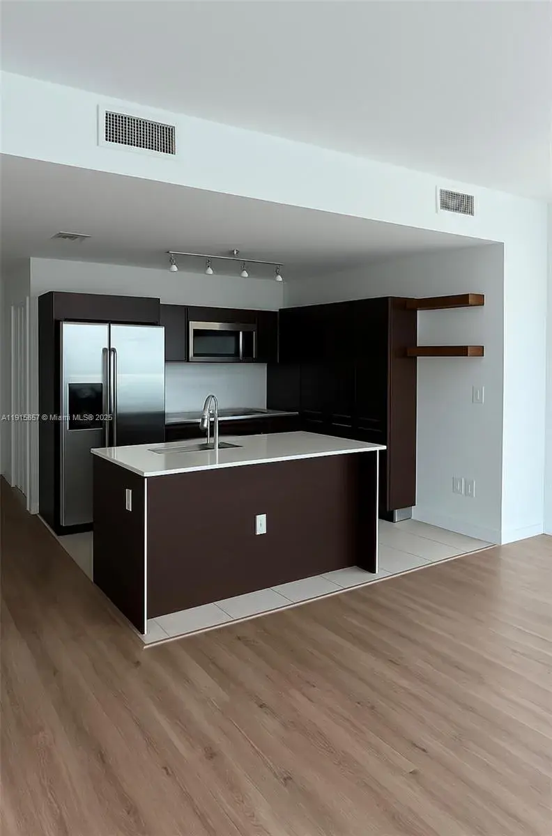 1900 N Bayshore Dr # 3811, Miami FL 33132