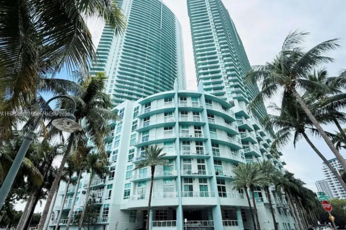 1900 N Bayshore Dr # 3811, Miami FL 33132