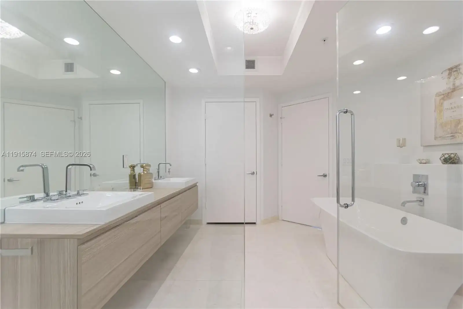 17111 Biscayne Blvd # 505, North Miami Beach FL 33160 photo 5